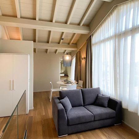 Time To Relax - Lago Di Garda - Adults Only 폰티술민치오 외부 사진