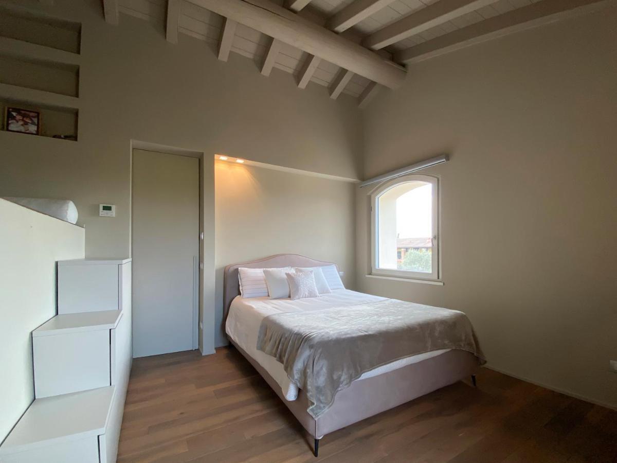 Time To Relax - Lago Di Garda - Adults Only 폰티술민치오 외부 사진