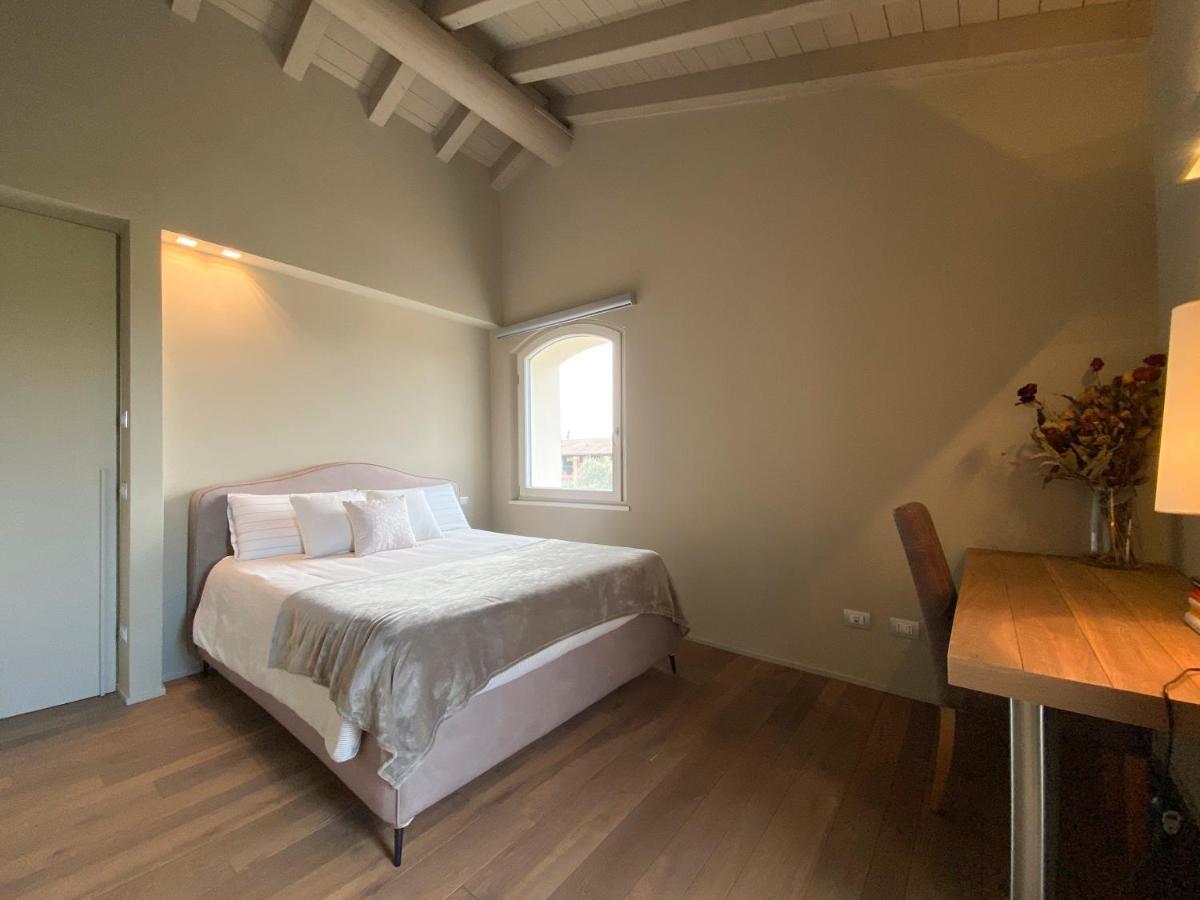 Time To Relax - Lago Di Garda - Adults Only 폰티술민치오 외부 사진